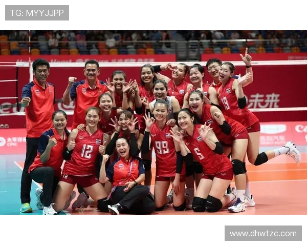 专业解读：杭州排球队的整体压制打法