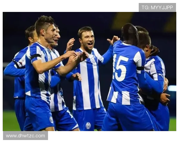 基迪纳摩与年青人激战正酣谁能在这场对决中笑到最后