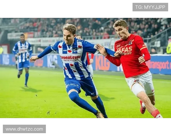 多德勒支与赫尔蒙特的激烈对决揭示了足球战术的新趋势与球队实力的较量