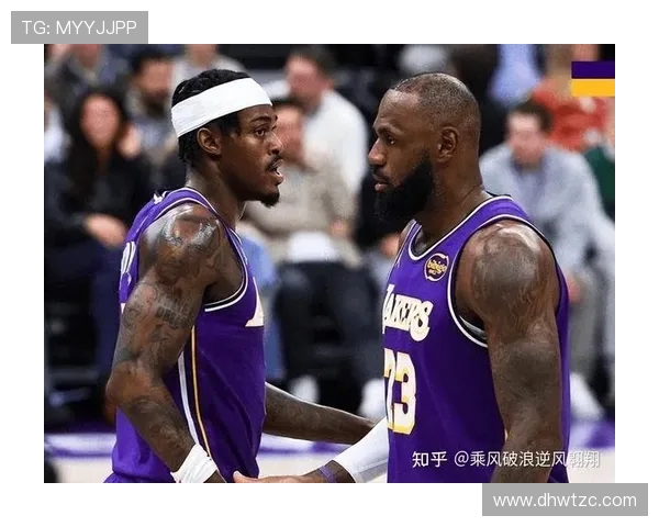 季后赛激战湖人对决爵士精彩瞬间回顾与分析