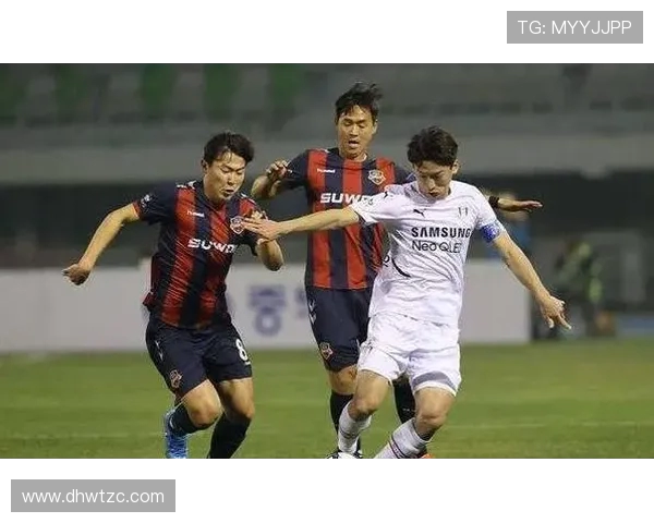 江原FC迎战仁川联合全力争胜力争晋级的关键之战 江原FC迎战仁川联合全力争胜力争晋级的关键之战