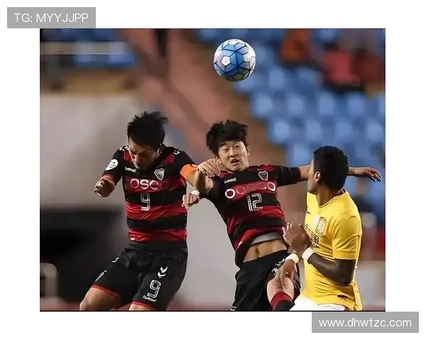 浦项制铁迎战济州球队展现实力争夺胜利的精彩对决 浦项制铁迎战济州球队展现实力争夺胜利的精彩对决