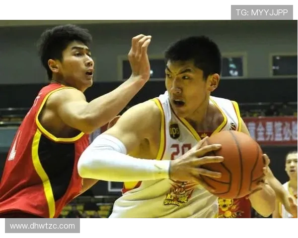 陶汉林的篮球之路:从青涩少年到CBA明星的成长历程与奋斗故事 陶汉林的篮球之路:从青涩少年到CBA明星的成长历程与奋斗故事