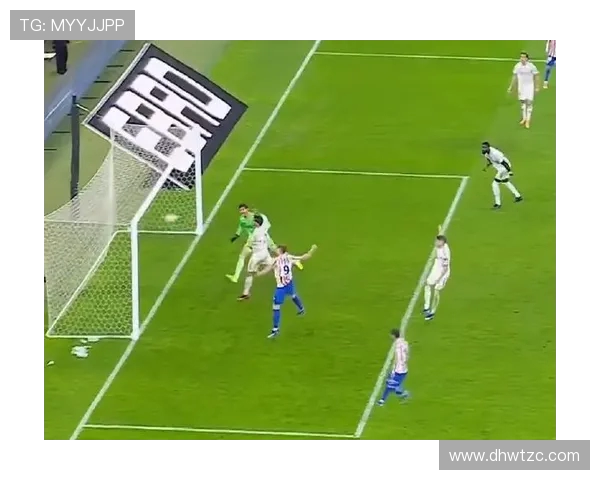 马德里德比再度上演马竞与皇马的巅峰对决引发球迷热议 马德里德比再度上演马竞与皇马的巅峰对决引发球迷热议